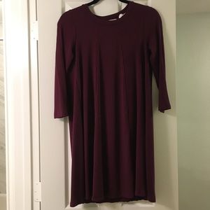 Short Opened Back Maroon Dress